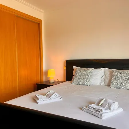 Luxuosa Villa Alvorninha